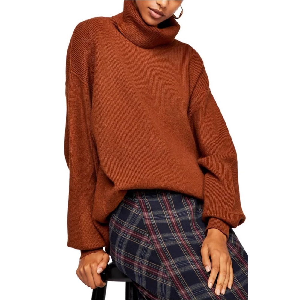 Free people softly structured chunky cowl neck sweater in tobacco size medium